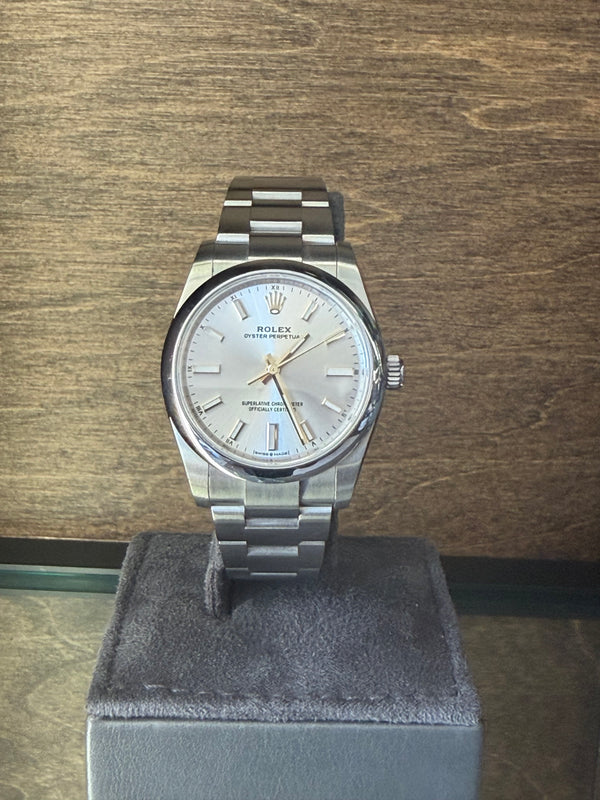 Rolex Oyster Perpetual 34 Silver Index Dial on Oyster 124200 Card 2022