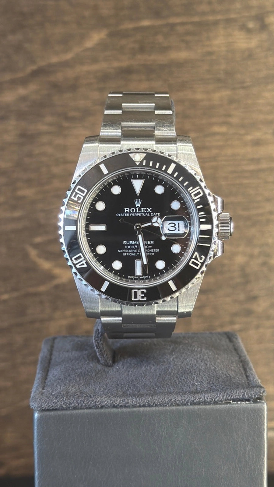 Rolex Submariner Black Dial on Oyster 116610LN Card 2017