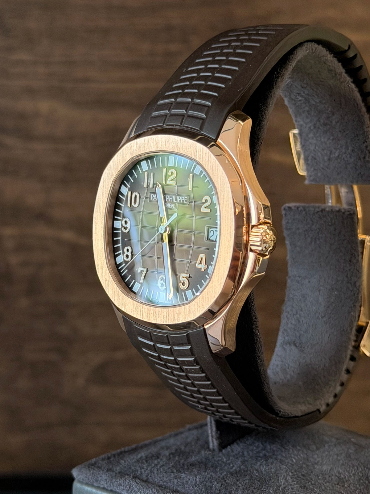 Patek Philippe Aquanaut Brown Dial on Strap 5167R-001 Papers 2017