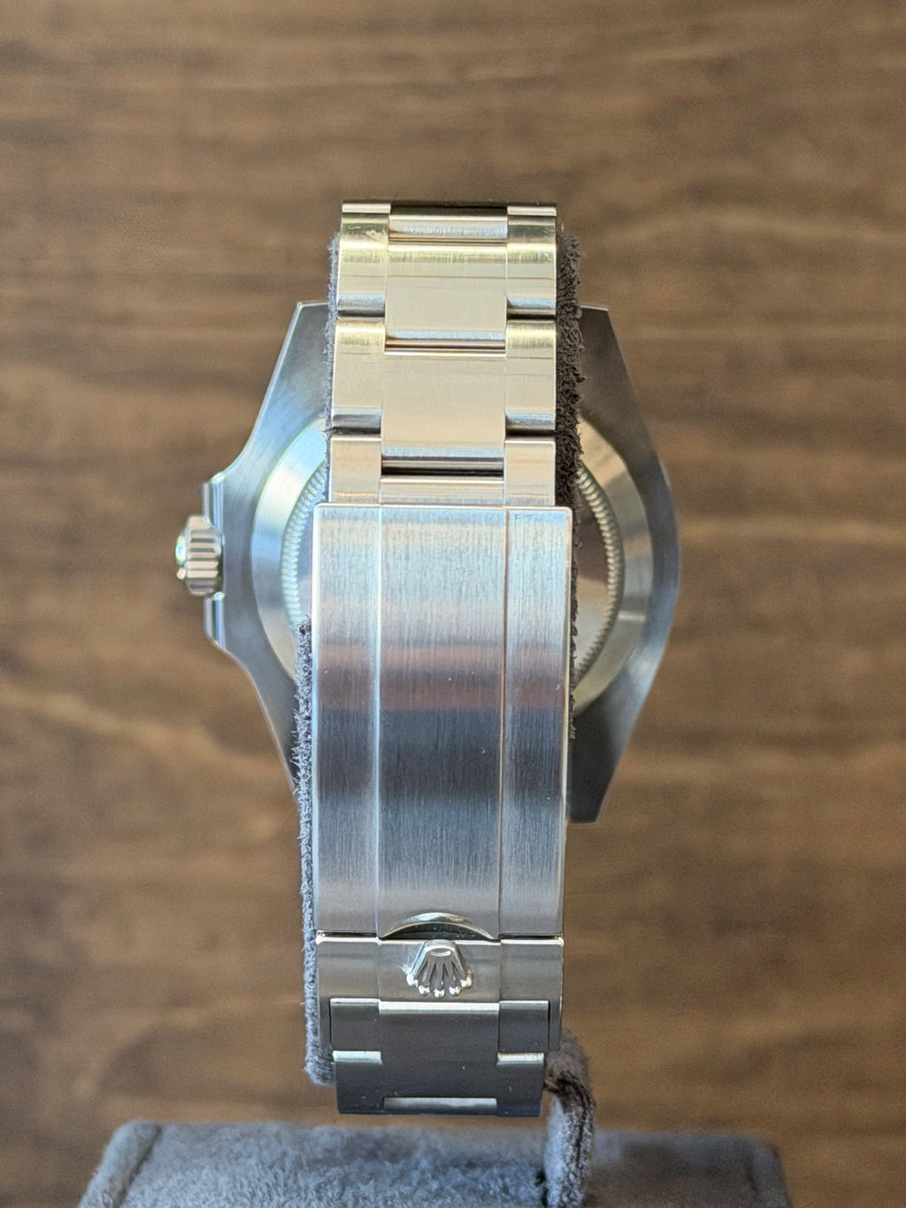 Rolex Submariner No-Date Black Dial on Oyster 124060 2025