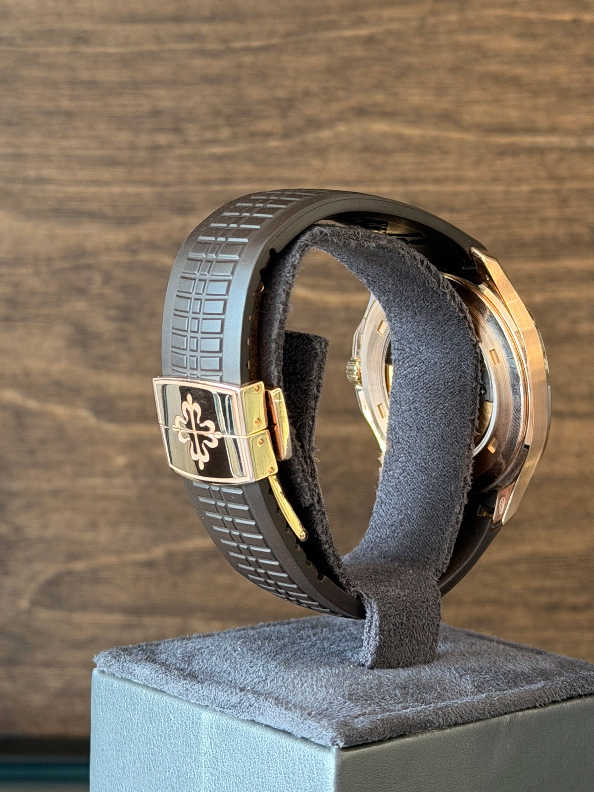 Patek Philippe Aquanaut Brown Dial on Strap 5167R-001 Papers 2017